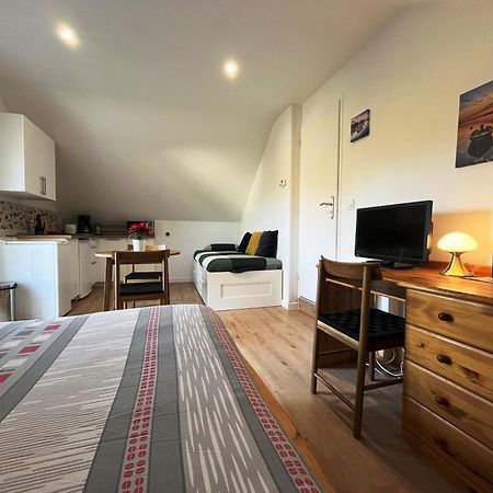 Lomener - La Goelette - 1 Appartement Avec 2 Chambres Et 2 Studios A 450M De La Plage プロムール エクステリア 写真