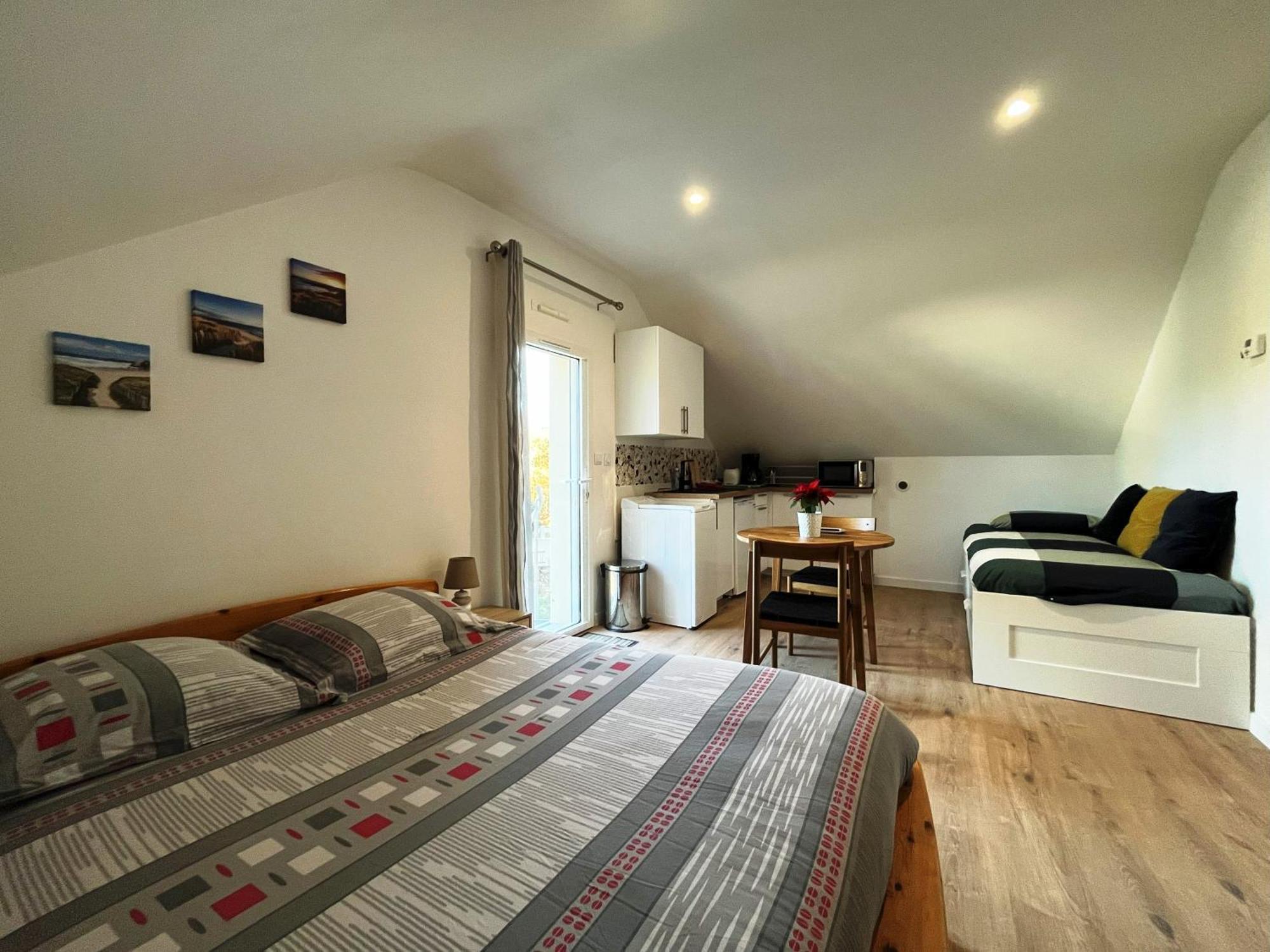 Lomener - La Goelette - 1 Appartement Avec 2 Chambres Et 2 Studios A 450M De La Plage プロムール エクステリア 写真